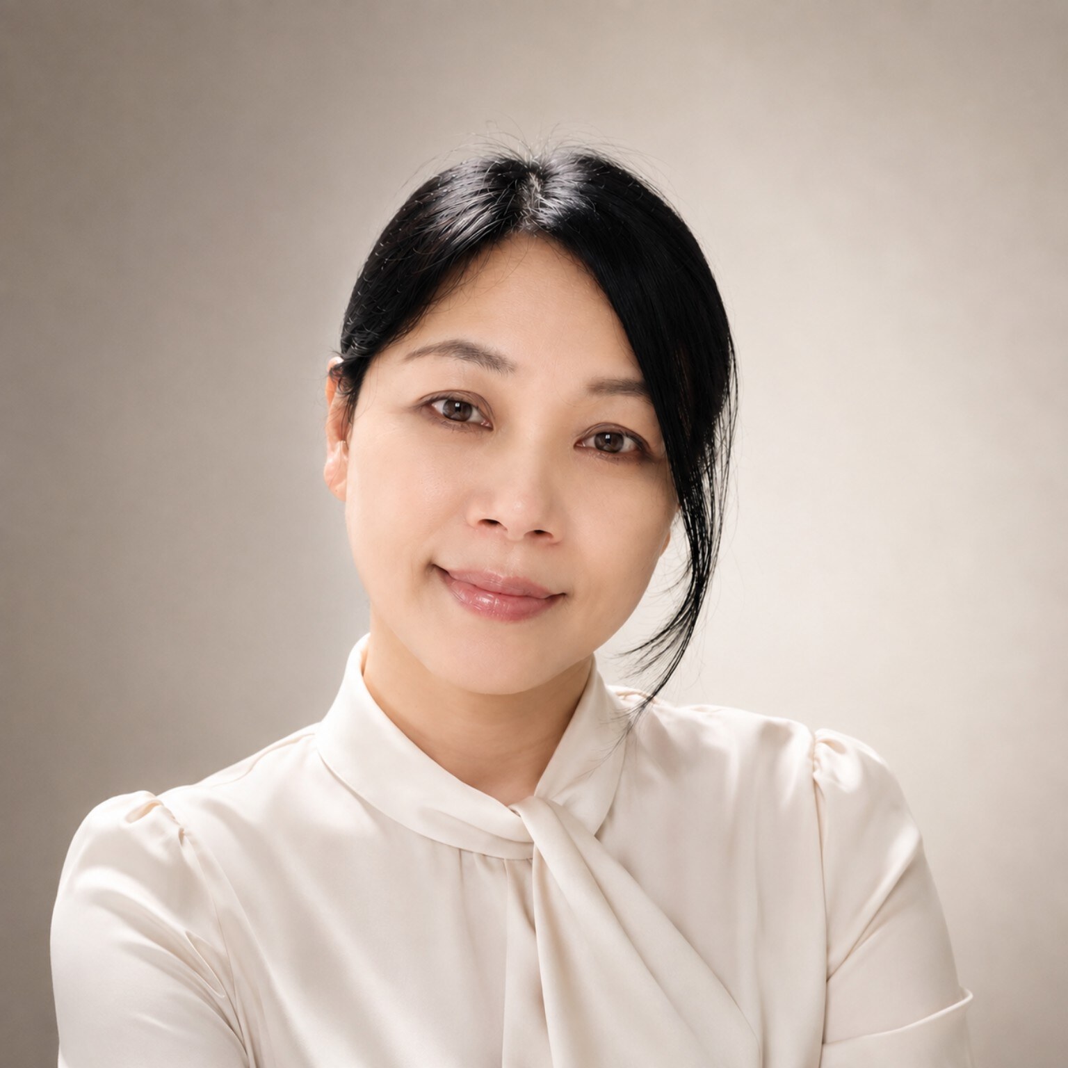밝고 따뜻한 표정의 그릿이지영어공부방 원장 Ann